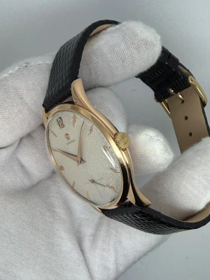 Omega Jumbo Manual Wind 37.5mm 18ct Rose Gold Honeycomb Dial 2620 1947