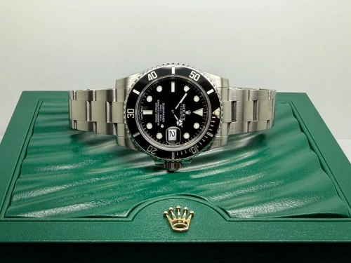 Rolex Submariner Date 40mm Stainless Steel 116610LN 2015 Full Set