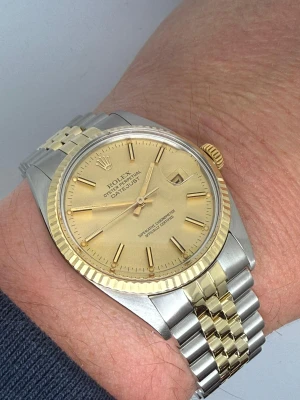 Rolex Oyster Perpetual Datejust 36mm Stainless Steel & 18ct Yellow Gold Jubilee Champagne Dial 16013 1979