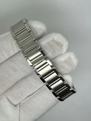 Cartier Tank Francaise Ladies 20x25mm Stainless Steel White Roman Dial Bracelet 2384 2005–2010