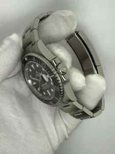 Rolex Submariner Date 40mm Stainless Steel Black Dial & Bezel 116610LN 2020