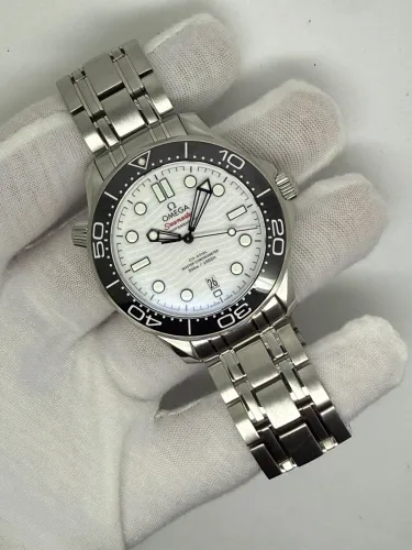 Omega Seamaster Diver 300M 42mm Stainless Steel Polar White Dial 210.30.42.20.04.001 Circa 2020–2022