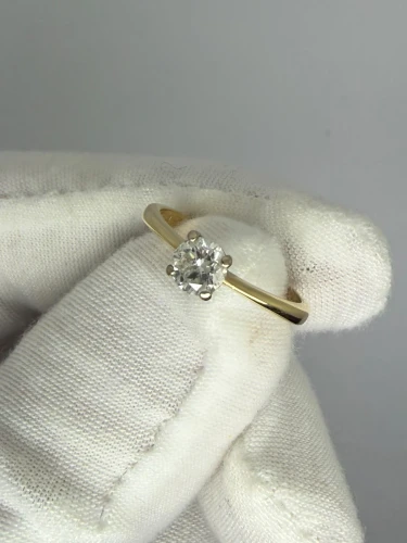 18ct Yellow Gold Diamond Solitaire Ring 0.50ct Round Brilliant Cut Size M
