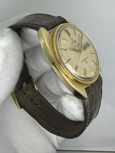 Omega Constellation Automatic Chronometer 35mm Gold Capped Silver Linen Dial 168.029 1968