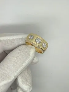 9ct Yellow Gold Gents Three Stone Diamond Gypsy Ring 1.09ct