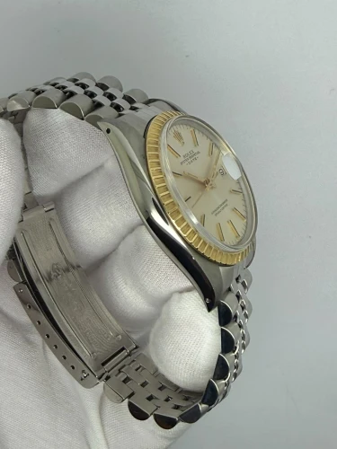 Rolex Oyster Perpetual Date 34mm Steel & 18ct Yellow Gold Silver Dial 1505 1981
