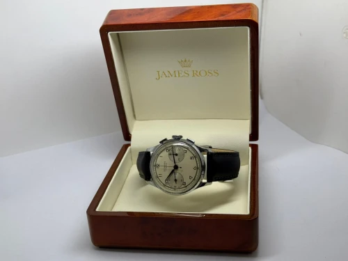 Leonidas Vintage Chronograph 35mm Ivory Dial Landeron Calibre 248 Late 1940s–Early 1950s