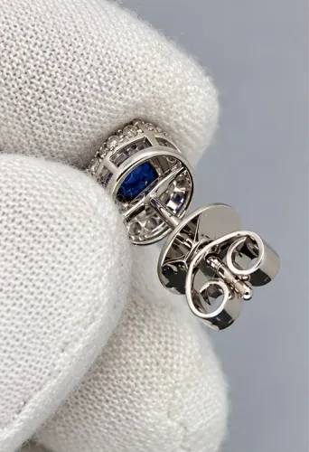 18ct White Gold Natural Sapphire & Diamond Halo Stud Earrings 1.04ct
