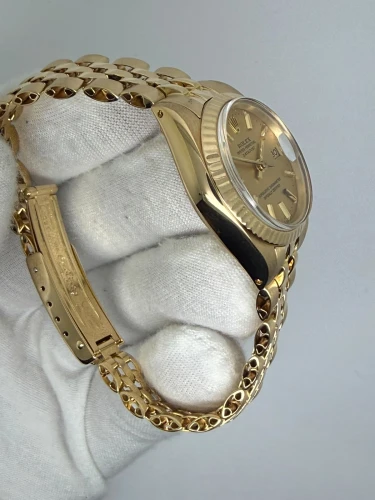 Rolex Oyster Perpetual Datejust Ladies 26mm 18ct Yellow Gold Champagne Dial 6917 1981