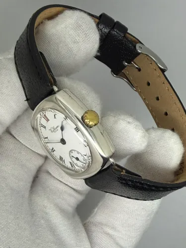 Waltham USA Manual Wind Antique Wristwatch 28 x 28mm Sterling Silver Dennison Cushion Case 1924