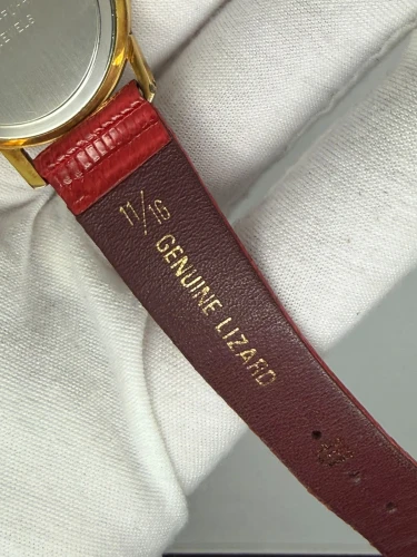 Starlight by Spritzer + Fuhrmann Novelty Watch 21 Jewel Manual Wind Red Lizard Strap Late 1950s / Early 1960s