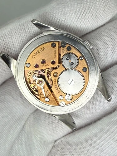Omega Jumbo Manual Wind Vintage Wristwatch 37mm Stainless Steel Silver Dial 2580/2505 1947