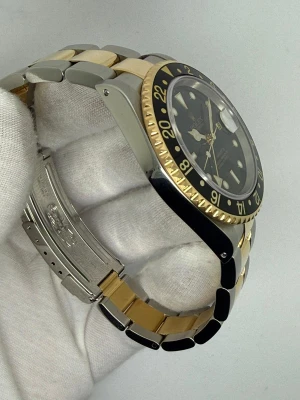 Rolex GMT-Master II 40mm Stainless Steel & 18ct Yellow Gold Black Dial & Bezel 16713 2001