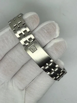 Omega Constellation Ladies Automatic Chronometer 27mm Stainless Steel & 18ct White Gold Bezel 568.014 1970