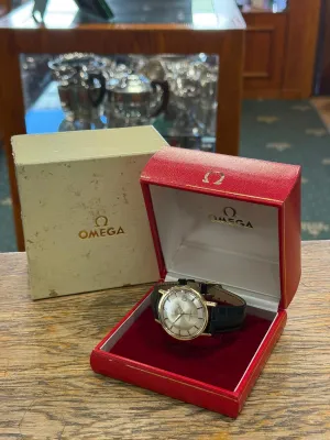 Omega Constellation Automatic Chronometer 36mm 18ct Yellow Gold Pie Pan Dial 168.004/14SC 1963