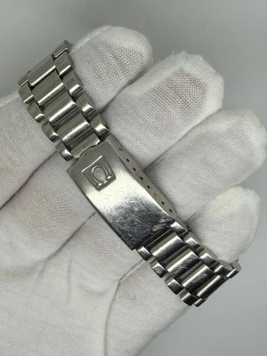 Omega Speedmaster Professional Moonwatch 42mm Stainless Steel Black Dial Chronograph 145.022 1975