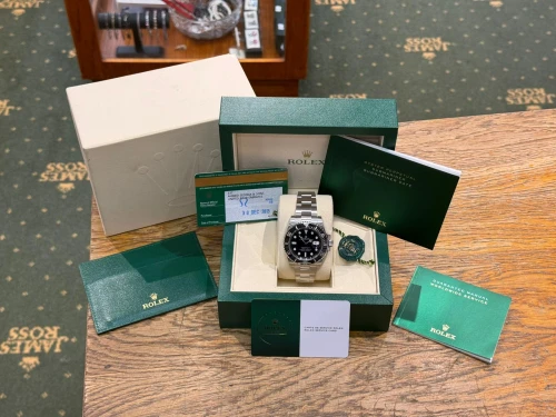 Rolex Submariner Date 40mm Stainless Steel 116610LN 2015 Full Set