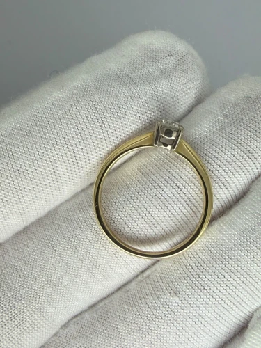 18ct Yellow Gold Diamond Solitaire Ring 0.50ct Round Brilliant Cut Size M