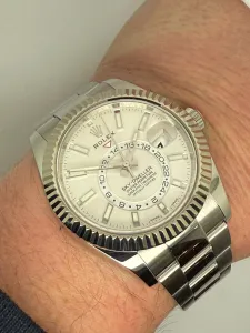 Rolex Oyster Perpetual Sky-Dweller 42mm Oystersteel & 18ct White Gold 326934 2020